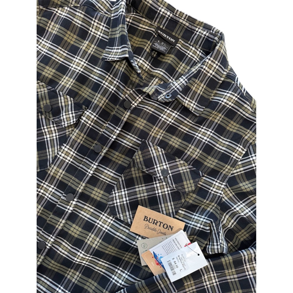 NWT Burton Men's Brighton Perf Plaid Long Sleeve Snap Front‎ Shirt Jacket Size L